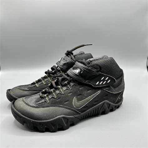 nike acg shoes for women